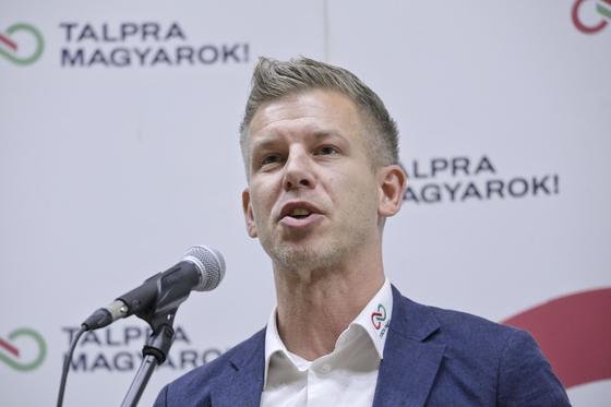 Magyar Péter számos figyelemfelkeltő választási ígéretet osztott meg Borsodban, ezzel is próbálva megerősíteni politikai programját.