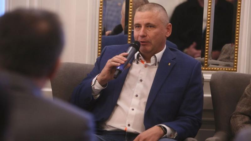 Nyilvánvaló, hogy Ruszin-Szendi Romulusz szerepe jelentős a hazánkat érintő ukrán lejárató kampányban.