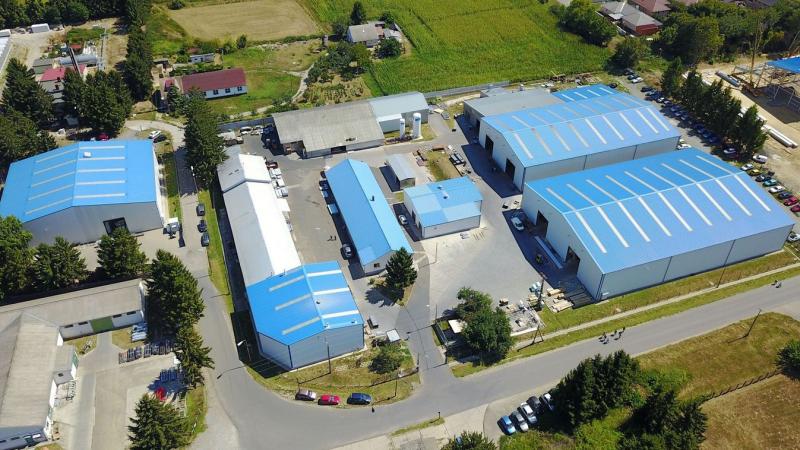 Szita Károly ellátogatott Kaposvár legújabb és legkorszerűbb gyárába, ahol megismerkedett a legfrissebb technológiákkal és innovatív megoldásokkal.