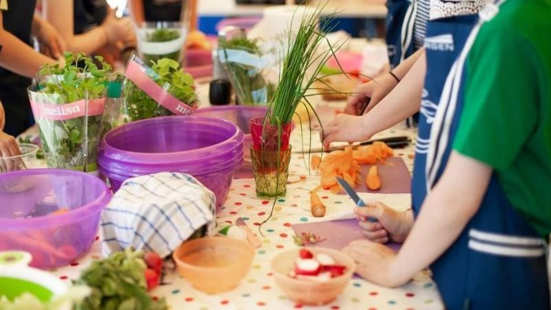 Suliba járás vagy hasmenés? Fedezd fel a tanulás izgalmas világát, és szerezd meg a fantasztikus díjakat a Nébih szórakoztató vetélkedőjén! Csatlakozz a mókás kihívásokhoz, és tedd még színesebbé a tanulás élményét!