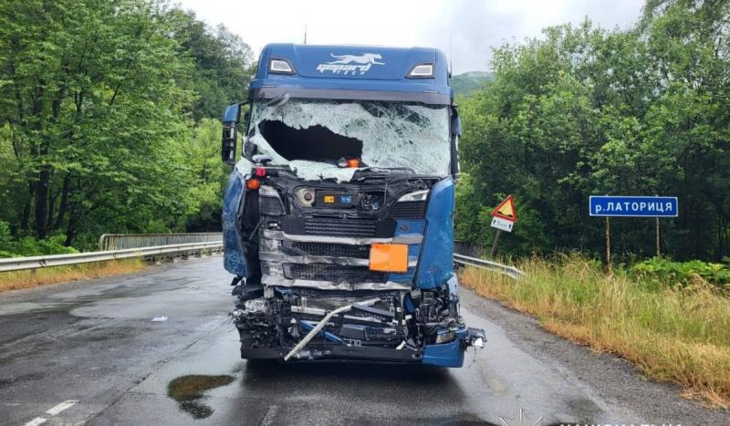 Két teherautó balesete történt a Munkácsi járás területén.