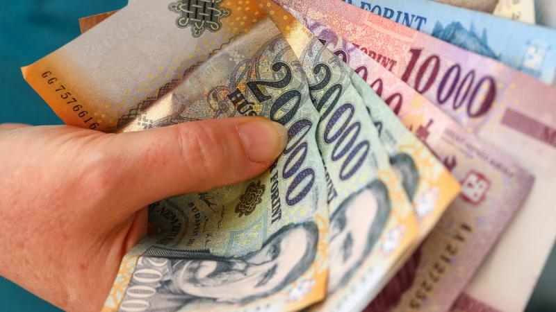 A várakozásokkal ellentétben, sokan kevesebb pénzt fordítottak lakásvásárlási célokra a nyugdíjpénztári megtakarításaikból.